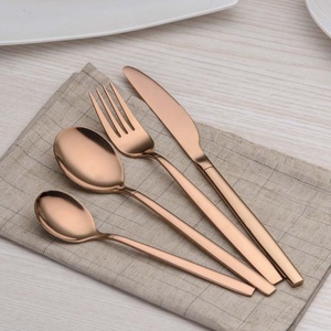 Ensemble de couverts en acier inoxydable poli or rose avec poignée torsadée cuillère portable en argent pour la maison et le mariage - Product Image 4