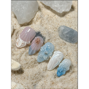 Ongles autocollants Mermaid Shore : Ajoutez une touche magique à vos doigts ! - Product Image 1