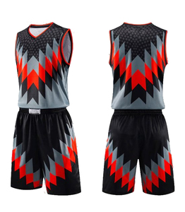 Uniforme de baloncesto transpirable personalizado profesional establece servicio OEM para camisetas y pantalones cortos de equipo - Product Image 4