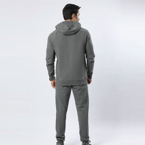 Cosas cómodas Diseño de logotipo profesional Hombres Chándal Aspecto clásico Venta caliente Algodón Fleece Made Men Sweatsuit - Product Image 3
