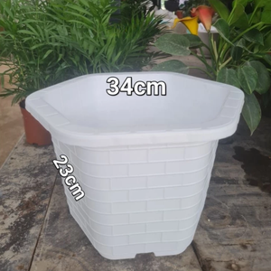 Vente en gros de pots de jardin classiques en plastique hexagonaux PP pour l'extérieur, plantes d'intérieur de qualité 28cm x 22cm, état du sol, fabriqué au Vietnam - Product Image 4