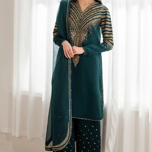 Élégante Robe Longue Anarkali Lehenga Choli en Acrylique et Mousseline Brodé à Manches Longues avec Ornements pour Femme, Tenue de Soirée Style Pakistanais Indien - Product Image 1