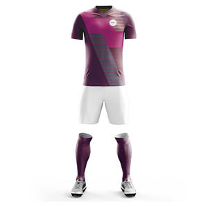 Ensemble d'uniformes de football personnalisés pour les équipes professionnelles |   Tailles pour hommes, femmes et jeunes |   Vêtements de sport légers et à séchage rapide en gros - Product Image 2