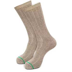 Chaussettes de sport tricotées confortables de haute qualité pour hommes, coupe régulière, avec motif sérigraphié, pour les sports d'hiver, avec une couverture élevée de la cheville. - Product Image 1