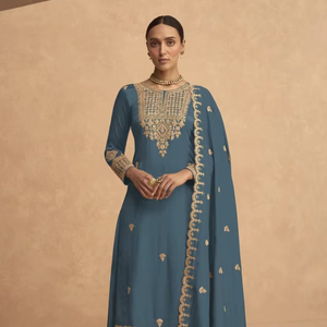 ชุดเสื้อผ้าหนักลายปักเพชร,ชุดปากีสถานวัง - Product Image 1