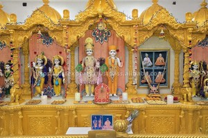 South Indian Style Teak Wood Waterproof Storage Pooja <b>Mandir</b> Home Manufacturer Exporter Customized Handcrafted Foldable Hindu UK - Product Image 2