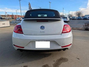 Volkswagen Beetle DSG 2.0T R-Line d'occasion 2014, conduite à gauche/droite - Product Image 5