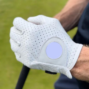 Gants de golf unisexes avec logo personnalisé, cuir de mouton, matériau souple, respirant, style OEM pour hommes et femmes, pour le sport - Product Image 4
