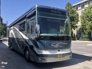 Autocaravana Tiffin A-L-L-E-G-R-O BUS 37AP 2018 lista para la venta - Product Image 4