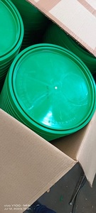 液体潤滑剤中の増粘剤の固体から半固体への潤滑剤グリース分散