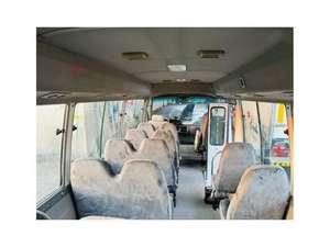 SUV d'occasion pas cher 2020, 4x4, 5 places, conduite à gauche, sièges en cuir, intérieur clair, automatique, toit ouvrant panoramique, caméra de recul 360° - Product Image 5