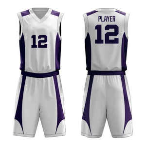 Uniforme de sport de basket-ball de club d'équipe personnalisé-Ensembles de maillots de basket-ball de qualité classique Imprimé Logo Made Polyester Sportswear - Product Image 1