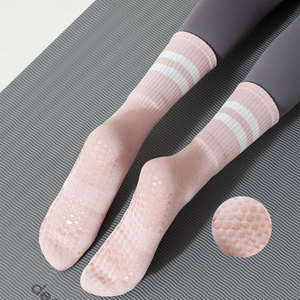 Venta al por mayor de calcetines de algodón de bambú orgánico transpirable, fabricantes de calcetines deportivos de compresión para negocios, calcetines negros puros sólidos para hombre - Product Image 2