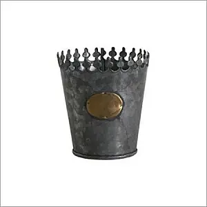 Pot de bougie galvanisé en métal de haute qualité, support de bâton de bougie galvanisé élégant pour la décoration de la maison, utilisation en gros - Product Image 2