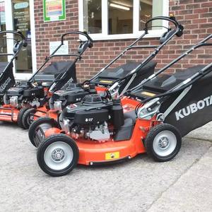 Tondeuse à gazon ZD1211-3-60 Kubota 2024/Tondeuse à gazon Kubota Z412 Tracteur Chargeur frontal et tondeuse à gazon - Product Image 2