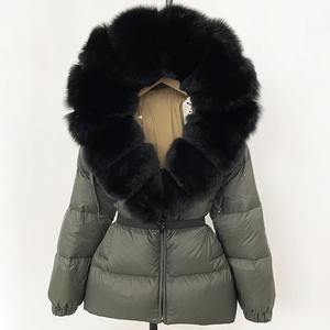 Personnaliser Veste d'hiver élégante pour femmes Veste à fermeture éclair en fourrure de qualité supérieure Fabricant de veste polaire respirante OEM - Product Image 4
