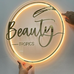 Letrero iluminado de estudio de salón de acrílico redondo LED personalizado, luz de neón 3D con logotipo dorado de espejo, letrero de peluquero de negocios retroiluminado a la venta - Product Image 2