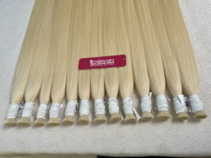 Extensions de cheveux en vrac vietnamiennes de haute qualité 100% vierge humaine crue de qualité 12A droites #613 couleur 100% vendeurs de cheveux en vrac bruts - Product Image 2