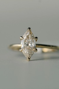 Bague de fiançailles exclusive en forme de marquise, diamant cultivé en laboratoire, mariage en or 10 carats, bijoux, fournisseur en gros, exportation directe OEM ODM - Product Image 4