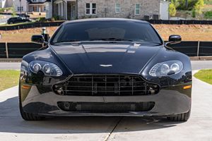 Excellent état, Aston Martin V8 Vantage d'occasion de 2007 - Product Image 2