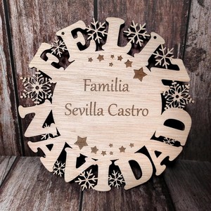 Nouveau produit! Couronnes de Noël Tienphong pour la porte ou le mur-Couronnes personnalisables-Design en bois découpé au laser personnalisé - Product Image 1