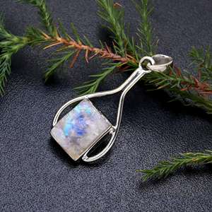 จี้สร้อยคอหินมูนสโตนสีรุ้งธรรมชาติ เงินแท้ 925 ขายส่ง งานแฮนด์เมด สไตล์โบฮีเมียน เครื่องประดับเงินแท้ทำมือ - Product Image 4
