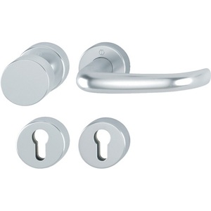 Juego de Protección Contra Incendios HOPPE San Francisco FS-E58/42H/42HS/1301 de Acero Inoxidable F69 D/K para Chimeneas con Puertas de 40-65 mm de Espesor - Product Image 1