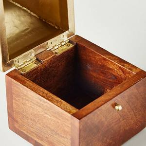 Boutique Boîte en bois décorative Vente à chaud Cadeaux et artisanat Boîtes en bois Panneaux muraux fabriqués en Inde - Product Image 1