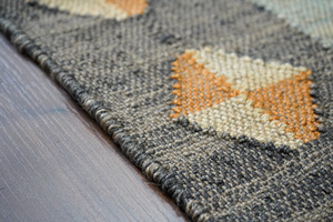 Timeless Tradition Kilim Handwoven Wool Rug Modern Exquisite Designs Plush Pile Unbeatable Wholesale Home Enhancement Prices - Product Image 3
