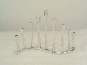 Bougeoir en aluminium argenté original Bougeoir à 9 branches pour la maison Hôtel Fête Table Article décoratif Bougeoir en aluminium - Product Image 6