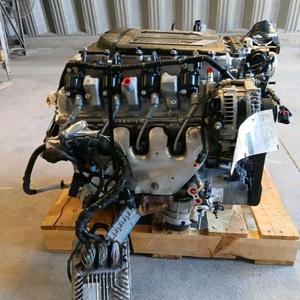 Suministro confiable Motor de alto rendimiento de 2.0L refrigerado por agua Motor multicilíndrico de arranque eléctrico Motor de maquinaria de 4 tiempos - Product Image 3