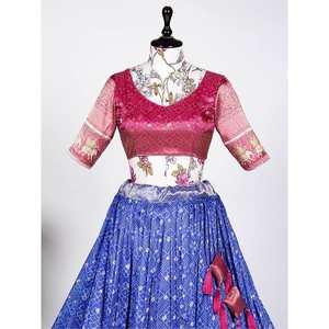 Vestido de Noche Lehenga Choli de Seda Jacquard Azul Magnético con Estampado Digital para Bodas - Product Image 2