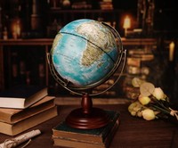 Globe terrestre vintage bleu océanique avec axe rotatif, base en bois, design Art Déco fait main, pour l'apprentissage éducatif, le bureau, la maison