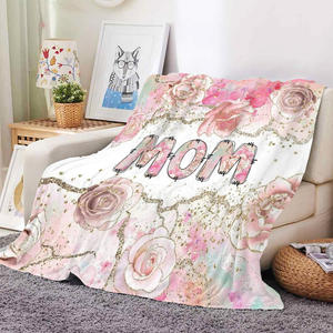 Couverture polaire super douce et confortable à sublimation personnalisée pour la Fête des Mères, avec motif floral et <span class=keywords><strong>citation</strong></span> « Maman », idéale comme cadeau. Expédition immédiate. - Product Image 4
