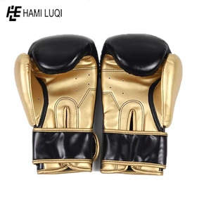 Gants de boxe personnalisés PowerPunch-Durabilité de qualité professionnelle - Product Image 5