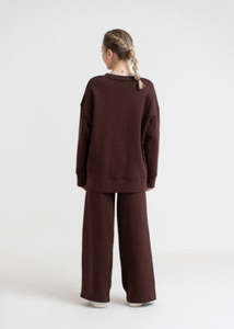 เสื้อสเวตเชิ้ตคอกลมทรงหลวมสีน้ำตาลเข้มสำหรับผู้หญิง มีซิปด้านข้าง สไตล์ลำลอง รับสกรีนโลโก้ - Product Image 2