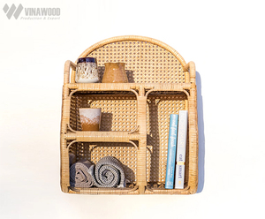 Étagère murale en rotin tissé à la main - Product Image 1