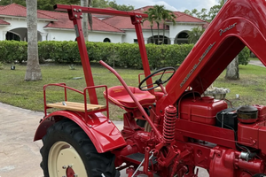 LISTO PARA CONDUCIR - USADO, VOLANTE A LA IZQUIERDA |   CONDUCCIÓN DERECHA |   Tractor Porsche-Diesel Junior 108 de 1957 con Cortadora de Césped - Product Image 6