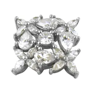 Bague Fleur en Zircon Cubique Or Rose et Argent, Bijou Tendance et Élégant, Plaqué Rhodium, Idéal Cadeau pour Femme - Product Image 3