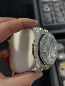 Reloj de Diamantes Creados en Laboratorio con Incrustaciones de Diamantes, para Hombre, VVS VS, Movimiento Mecánico Automático, Correa de Goma, Resistente al Agua, Estilo Deportivo y Ejecutivo - Product Image 2