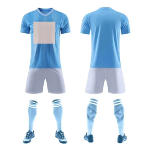 Ensemble de maillot de football de haute qualité, haut et short de football respirants, uniforme d'entraînement vintage personnalisé avec découpe automatisée - Product Image 6