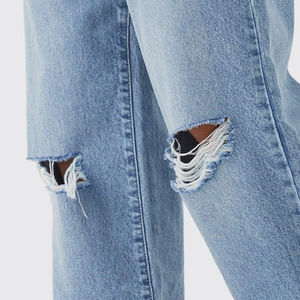 กางเกงยีนส์สำหรับผู้ชายกางเกงยีนส์ขาบานสีฟ้าอ่อนไซส์วินเทจสำหรับฤดูร้อนดีไซน์ล่าสุด - Product Image 5