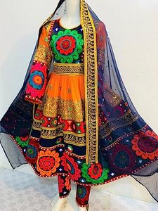 Ropa afgana tradicional de mujer personalizada del fabricante, seda elegante, Salwar Kameez 599 a la venta - Product Image 5
