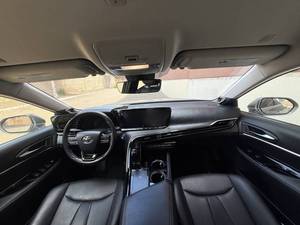Toyota Mirai XLE d'occasion à bas prix, modèle 2022, à vendre - Product Image 3