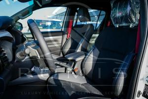 Toyota Hilux GR Sport 4x4 Doble Cabina Blanca 2026, Camioneta con Motor Turbo de Gasolina de 4.0L, Vehículo de Exportación - Product Image 4
