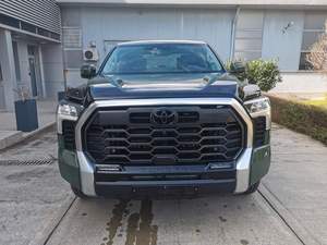 2022 for Tundra SR5 FWD with 3.5LBiTURBO Dark Interior Leather Seats 5 Seats Automatic 7-Speed Gas/Petrol Left Steering - Product Image 2