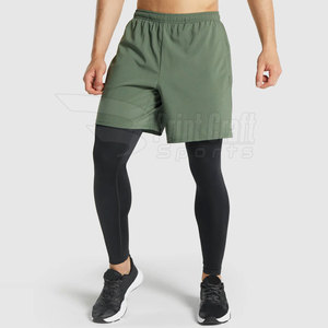 Legging de compression léger et respirant en matériau durable avec logo imprimé - Product Image 4