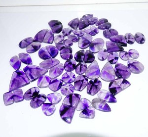 Paire de cabochons en améthyste naturelle de haute qualité, 100 % naturelle, couleur personnalisable, tailles variées pour la fabrication de bijoux - Product Image 4