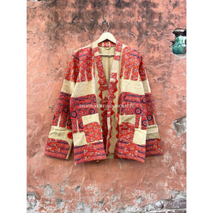 Chaqueta Kantha acolchada corta de algodón para mujer Chaquetas Kantha de Cintura de estilo moderno de temporada de invierno estampadas para mujer - Product Image 4