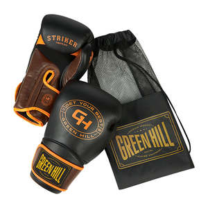 Guantes de Boxeo Personalizados Striker, Negros/Naranja, de Cuero con Cierre de Cordones en la Muñeca, Disponibles en Tallas 10oz y 12oz para Kickboxing - Product Image 6